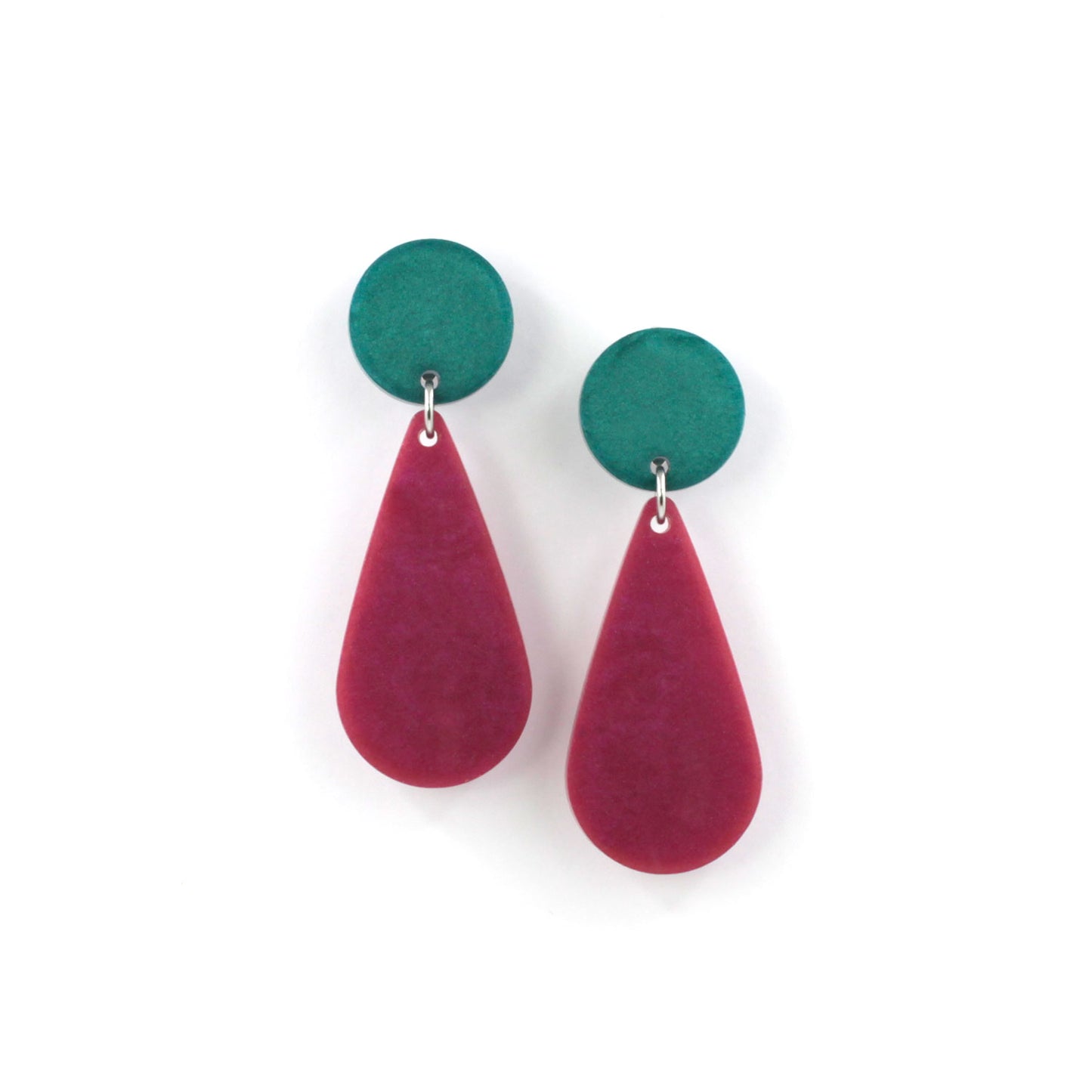 This is a picture of a teardrop dangle earrings on a white background. the top of the earrings is a aqua green dot and the teardrops are dark pink